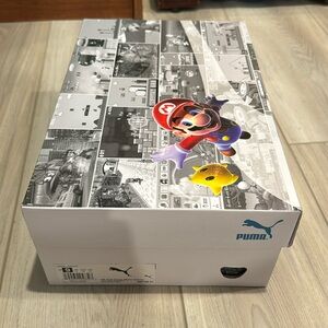 Super Mario puma Mario galaxy men’s size 9